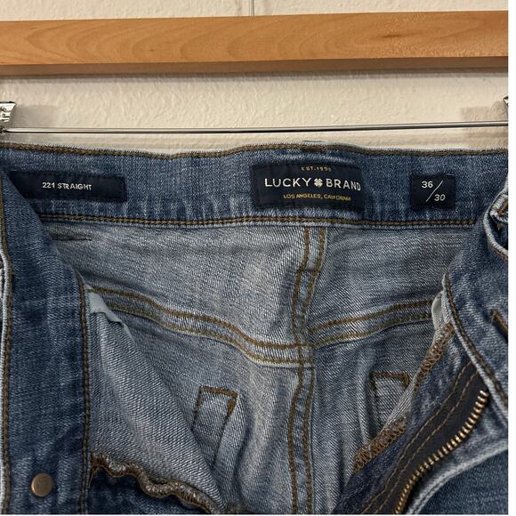 Lucky Brand Men's 221 Straight Jeans 36/30 Blue - Picture 2 of 5